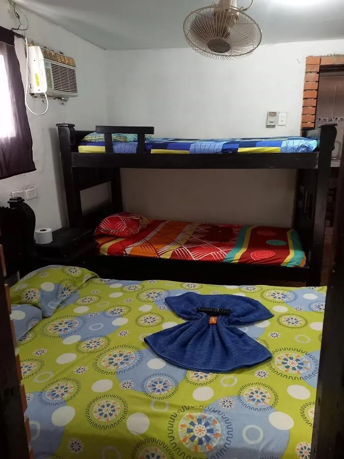Hostal #10-33 Cartagena Guest house